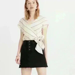 Madewell- "Rigid Denim A-line" Skirt Size
28 NWT!